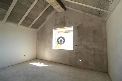 Moradia moderna, T3, a 10 minutos de Caldas da Rainha e Óbidos