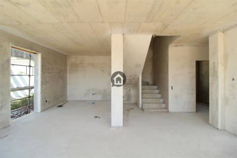 Moradia moderna, T3, a 10 minutos de Caldas da Rainha e Óbidos