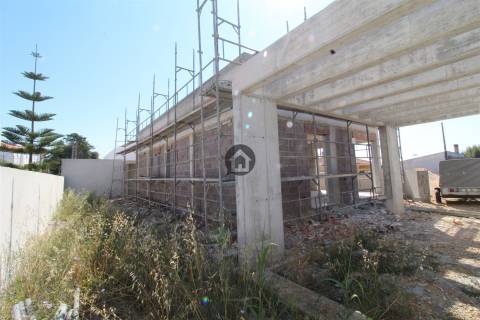 Moradia moderna, T3, a 10 minutos de Caldas da Rainha e Óbidos