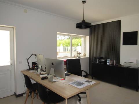 Propriedade Excecional com Potencial de Rendimento na Costa de Prata