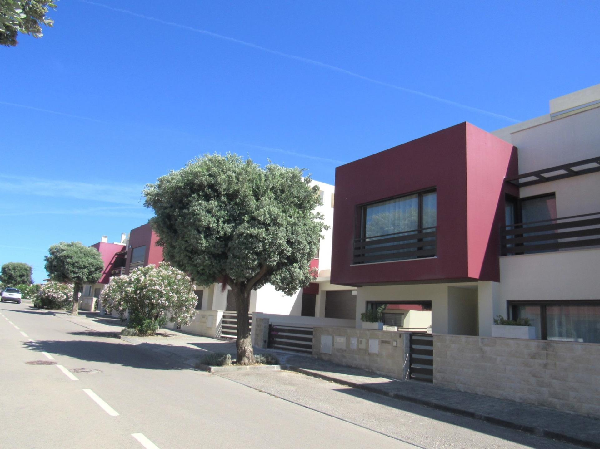 moradia moderna de 4 quartos a apenas 10 minutos da Praia do Baleal, na deslumbrante Costa de Prata.