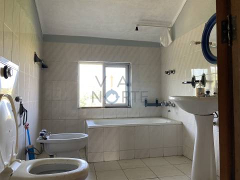 Moradia Isolada T3+4 Venda em Sambade,Alfandega da Fé