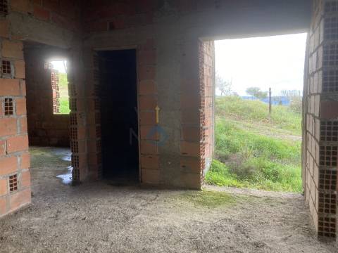 Moradia Isolada T4 Venda em Castro Vicente,Mogadouro