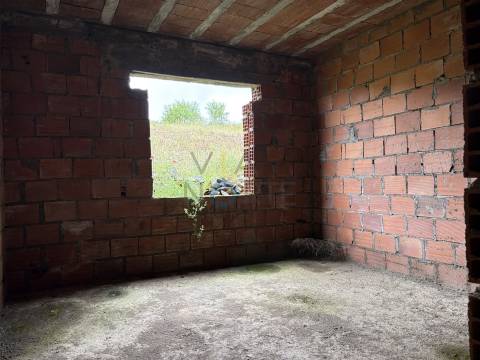 Moradia Isolada T4 Venda em Castro Vicente,Mogadouro