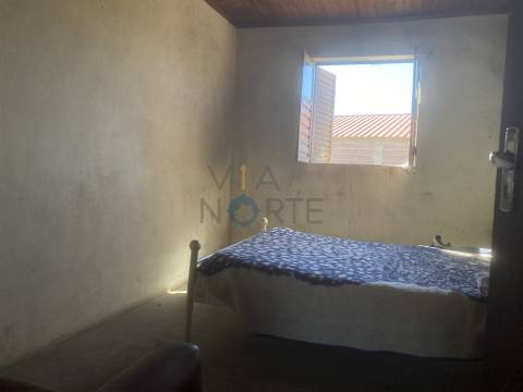 Moradia T4 Venda em Fonte Longa,Carrazeda de Ansiães