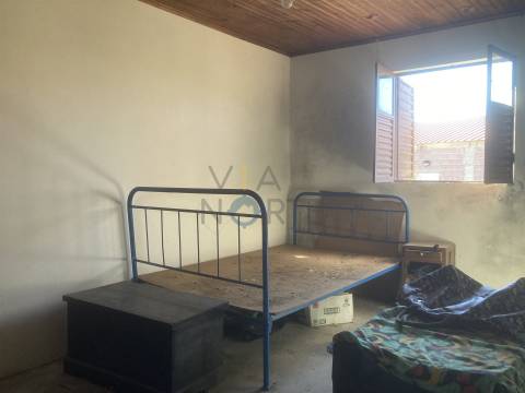 Moradia T4 Venda em Fonte Longa,Carrazeda de Ansiães