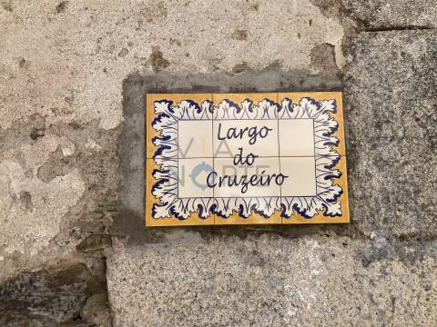 Moradia Devoluta  Venda em Eucisia, Gouveia e Valverde,Alfândega da Fé