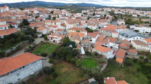 Moradia para Restaurar T2 Venda em Alfândega da Fé,Alfândega da Fé