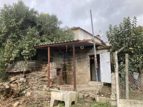 Moradia para Restaurar T2 Venda em Alfândega da Fé,Alfândega da Fé