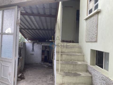 Moradia para Restaurar T2 Venda em Alfândega da Fé,Alfândega da Fé