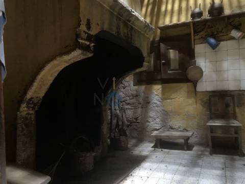 Moradia T9 Venda em Mogadouro, Valverde, Vale de Porco e Vilar de Rei,Mogadouro