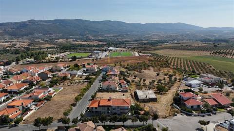 Lote de Terreno  Venda em Macedo de Cavaleiros,Macedo de Cavaleiros