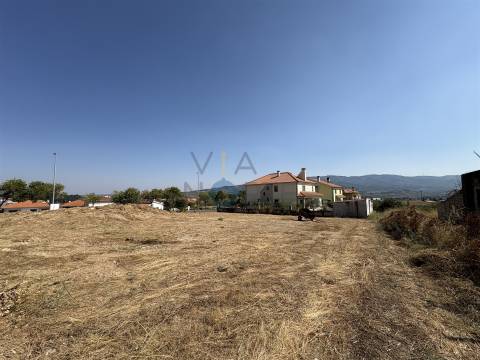 Lote de Terreno  Venda em Macedo de Cavaleiros,Macedo de Cavaleiros