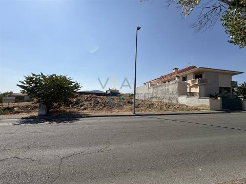 Lote de Terreno  Venda em Macedo de Cavaleiros,Macedo de Cavaleiros