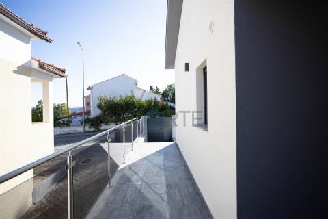 Moradia T4 Venda em Alfândega da Fé,Alfândega da Fé