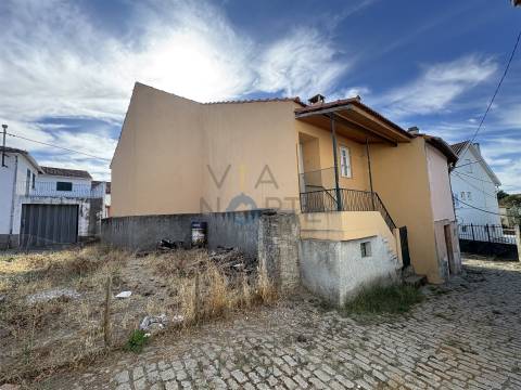 Moradia Rústica T1+2 DUPLEX Venda em Vilar Chão,Alfândega da Fé