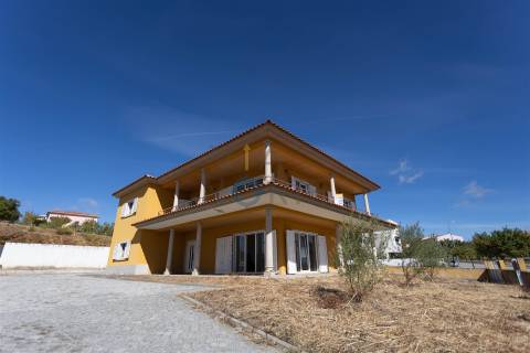 Moradia T6 DUPLEX Venda em Alfândega da Fé,Alfândega da Fé