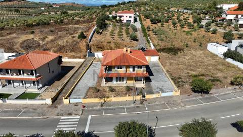 Moradia T6 DUPLEX Venda em Alfândega da Fé,Alfândega da Fé