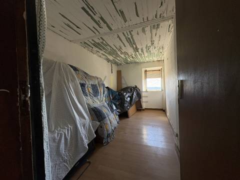 Moradia para Restaurar T2 Venda em Alfândega da Fé,Alfândega da Fé