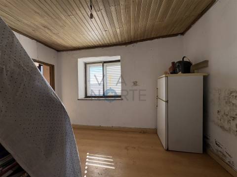 Moradia para Restaurar T2 Venda em Alfândega da Fé,Alfândega da Fé