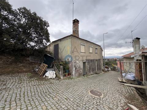 Moradia Devoluta T1 Venda em Alfândega da Fé,Alfândega da Fé