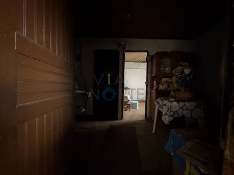 Moradia Devoluta T1 Venda em Alfândega da Fé,Alfândega da Fé