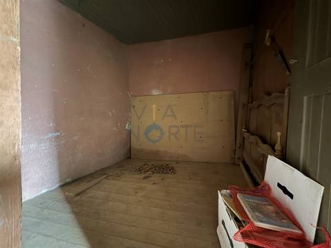 Moradia Devoluta T2 Venda em Vilar Chão,Alfândega da Fé