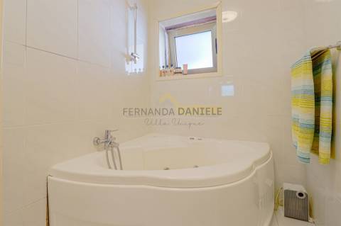 Moradia T4 a 850 metros da Praia da Madalena, em Vila Nova de Gaia!