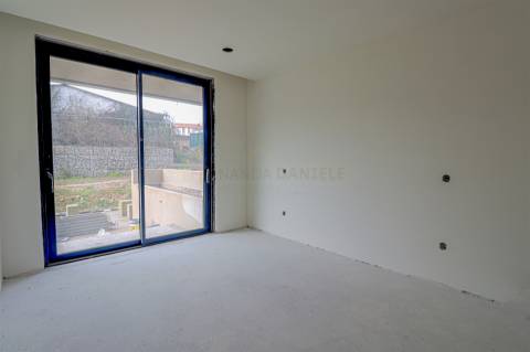 Apartamento T4  - Condomínio Feira’s Prime