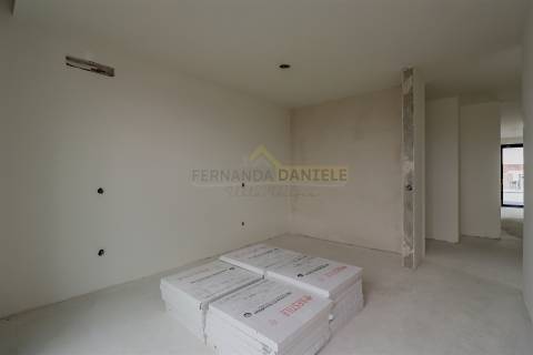 Apartamento T4  - Condomínio Feira’s Prime