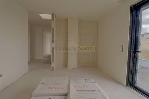 Apartamento T4  - Condomínio Feira’s Prime