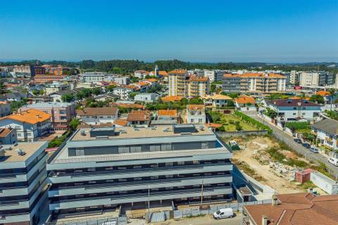 Apartamento T4  - Condomínio Feira’s Prime