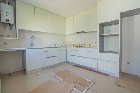 Moradia Nova Isolada T4 em Esmoriz