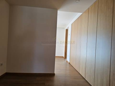 Moradia T3+1 em Lobão: O Seu Novo Lar de Sonho!