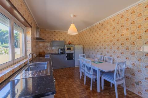 Moradia isolada T4, com terreno de 900 metros em Sanfins