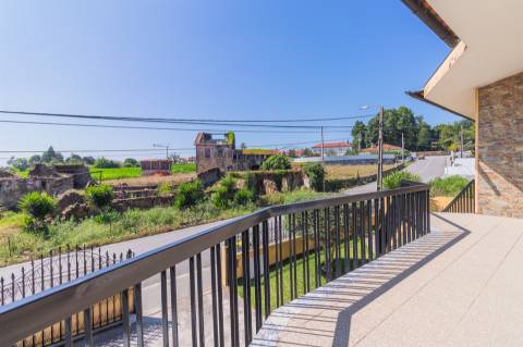 Moradia isolada T4, com terreno de 900 metros em Sanfins