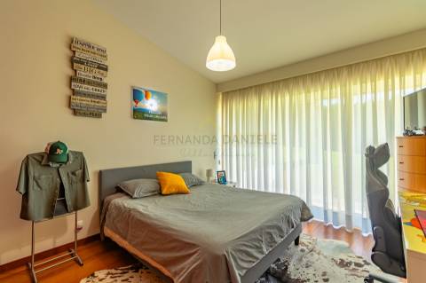 Moradia dos Seus Sonhos: T3 Térrea com Piscina e maravilhoso Terreno de 9960m²