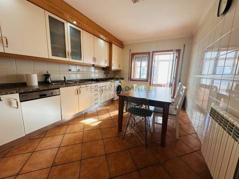 Apartamento T3 para ARRENDAMENTO em Santa Maria da Feira