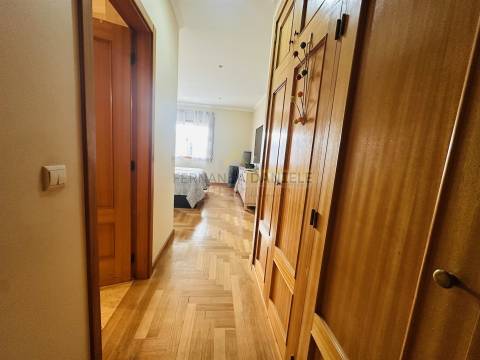 Apartamento T3 para ARRENDAMENTO em Santa Maria da Feira