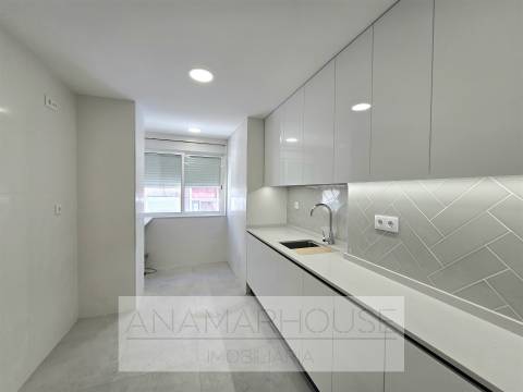 T3 remodelado na Venda Nova, Amadora, Lisboa