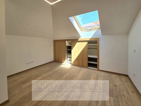 T3 remodelado na Venda Nova, Amadora, Lisboa