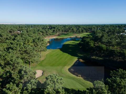 Moradia Isolada T4 com piscina na Aroeira,Herdade da Aroeira,Charneca da Caparica
