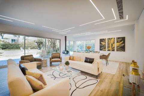 Moradia Isolada T4 com piscina na Aroeira,Herdade da Aroeira,Charneca da Caparica