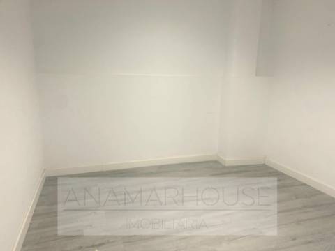 Loja na Idanha, Belas, Sintra