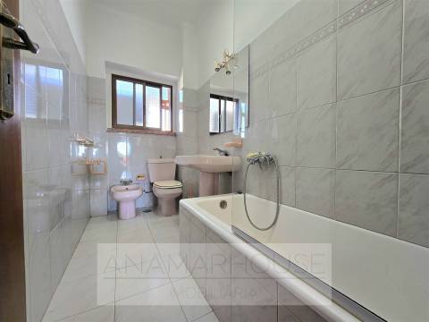 T2 pronto a Habitar, Falagueira Venda Nova, Amadora