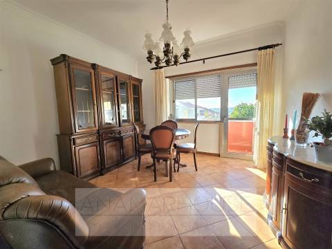 T2 pronto a Habitar, Falagueira Venda Nova, Amadora