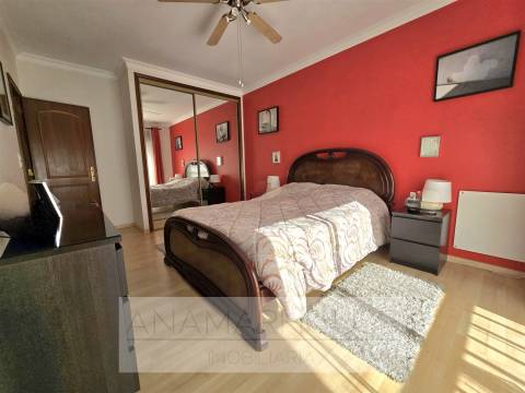 T3, com varandas, arrecadação pronto a habitar, Massama e Monte Abraão, Queluz,