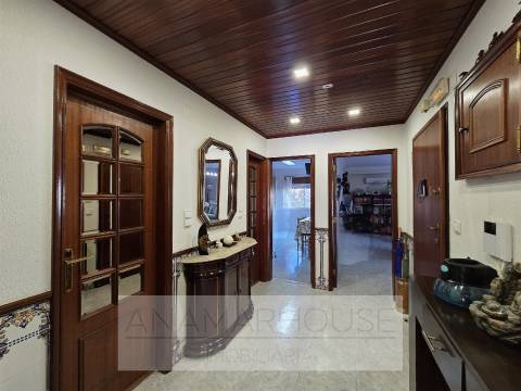 T3, com varandas, arrecadação pronto a habitar, Massama e Monte Abraão, Queluz,