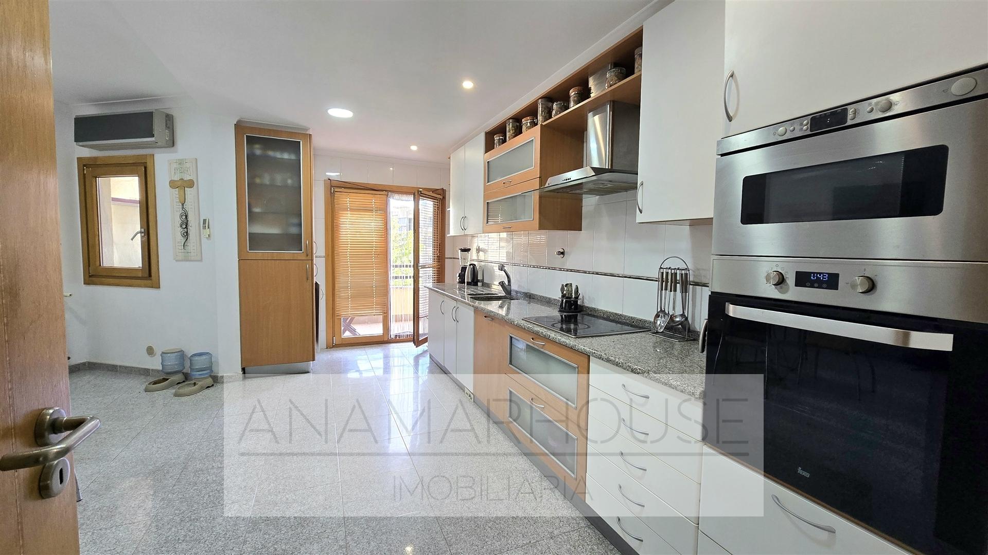 T3 Colinas Do Cruzeiro com 2 Garagens box