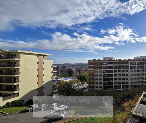 T3 Colinas Do Cruzeiro com 2 Garagens box